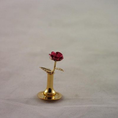 Vaasje met roos miniatuur 3cmH